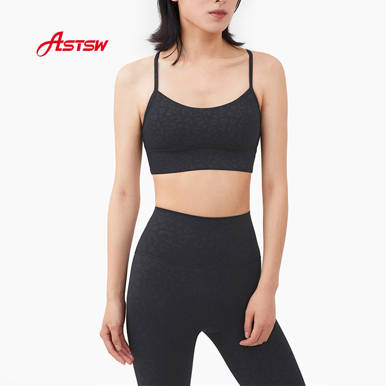 Gym workouts light support sports bra